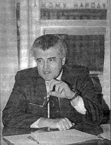 Мэр Ростова Юрий Погребщиков 1992 г Кабинет мэра тогда находился в старом - фото 11