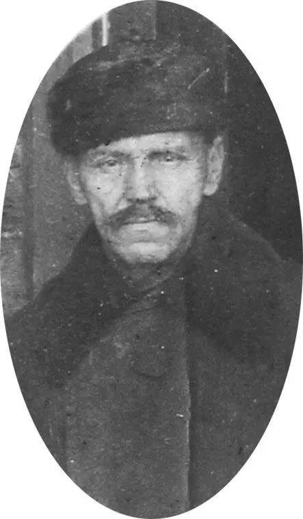 Подпоручик запаса флота Павел Федорович Фролов Начало 1904 г Фотография - фото 17