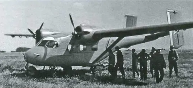 Ah14A из 764ro ИАП ПВО 2 августа 1978 г его на стоянке поломал смерч За - фото 69
