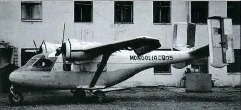 Одна из двух монгольских Пчелок Ан14А из 163й учебной эскадрильи - фото 78