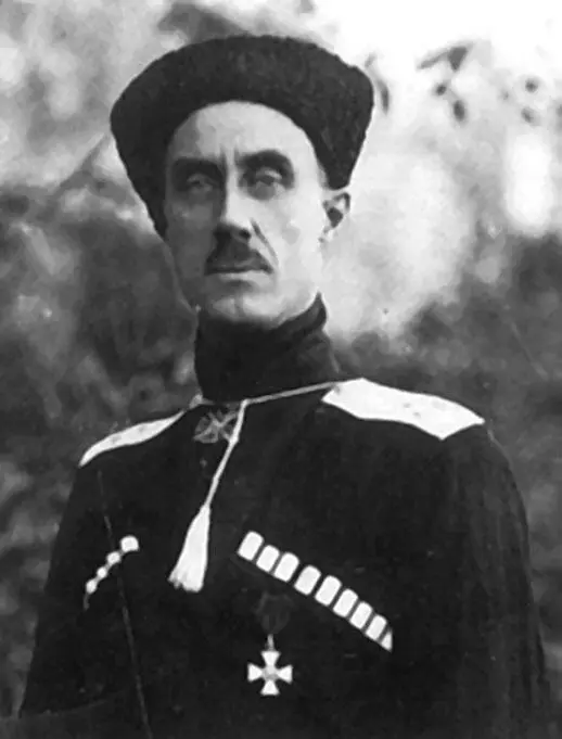 П Н Врангель П Н Врангель с соратниками и сослуживцами Севастополь 1920 - фото 1