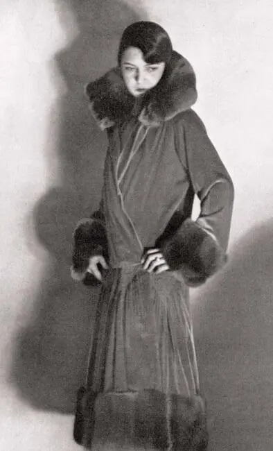 Вечернее бархатное манто от Жана Пату Журнал Femina 1924 Архив О А - фото 234