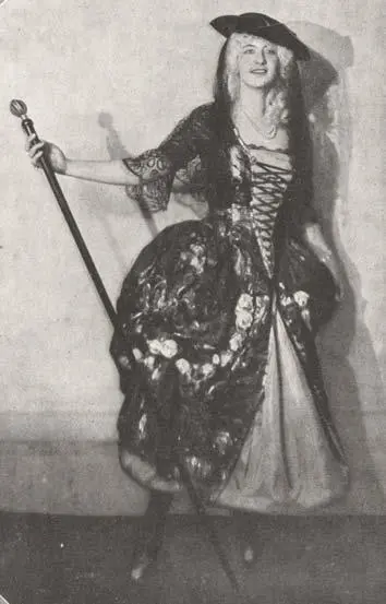 Участники Венецианского бала в отеле РитцКарлтон НьюЙорк 1921 - фото 333