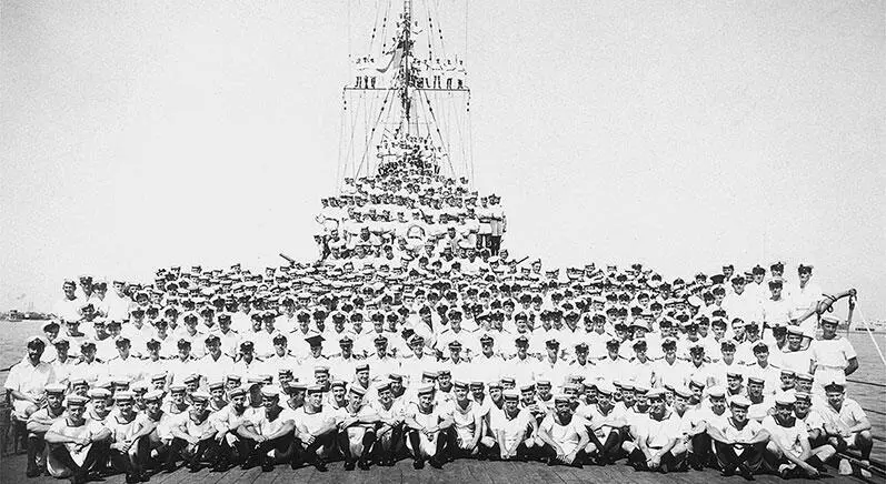 Команда Сиднея полностью погибшая 19 ноября 1941 г Эту информацию - фото 146