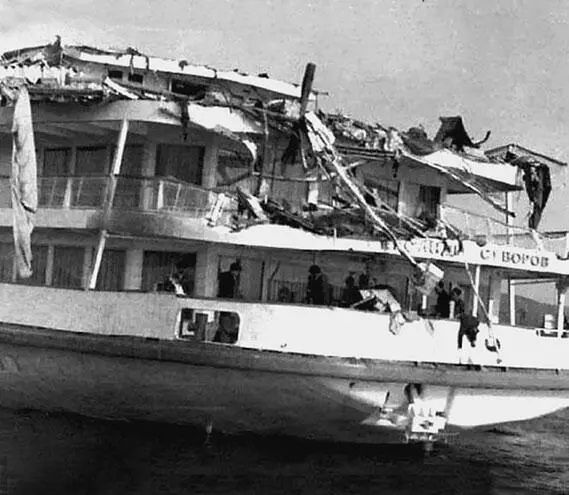 Повреждения в хвостовом отсеке парохода В 1983 г эксперты пришли к мнению - фото 161
