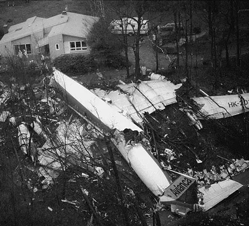 Обломки самолета Boeing B707321B КоувНек штат НьюЙорк Командир плохо - фото 450