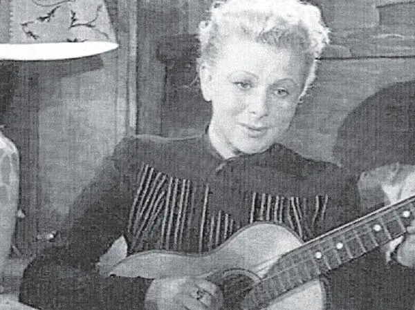 Валентина Серова в фильме Жди меня Мажорное кинодесятилетие 1930х годов имело - фото 233