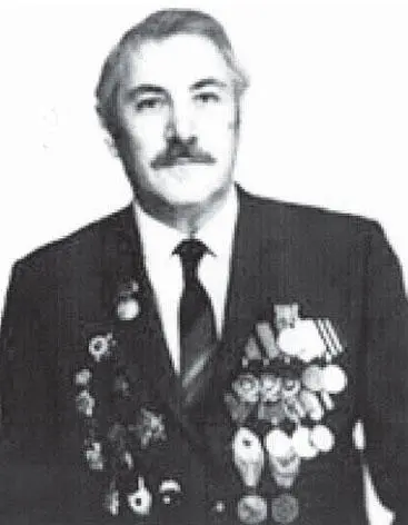 Григорий Чухрай Солдат 62й армии далее офицер Григорий Чухрай с первого до - фото 318