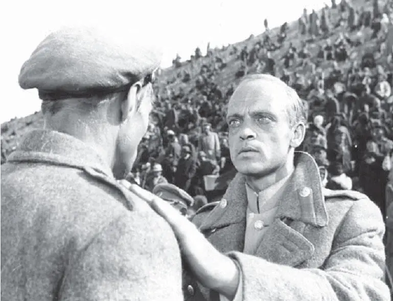 Бег фильм Александра Алова и Владимира Наумова Всем запомни лось ка к 20 - фото 347
