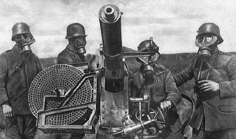 Немецкие солдаты в противогазах 1918 г Немецкое командование в свою очередь - фото 45