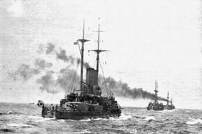 Военные корабли России в походе к турецким берегам 1915 г В конце ноября 1916 - фото 68