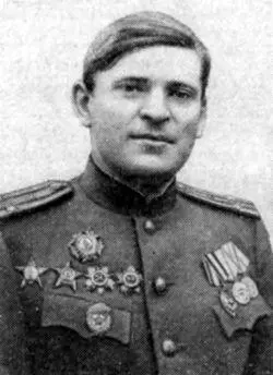 Рис 14 Герой боев под Сталинградом гвардии подполковник Плотников В А - фото 21
