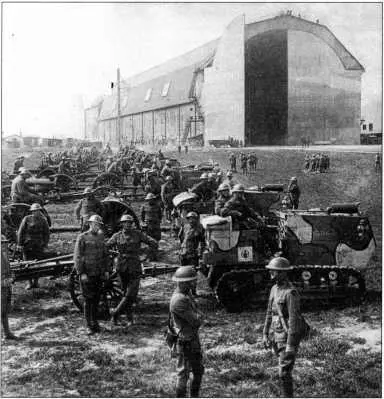 Трактора Холт американской 89 th Div возле германского эллинга для - фото 56