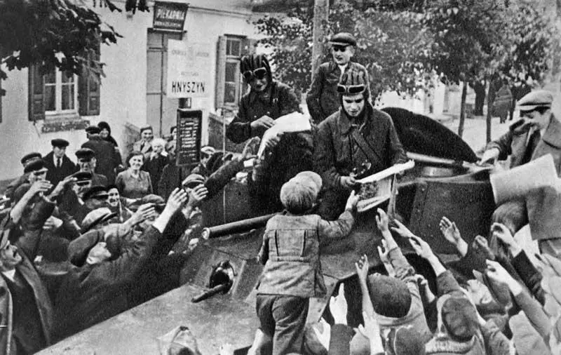 Освободительный поход 1939 года Давайте на минуту поверим что Советский Союз - фото 47