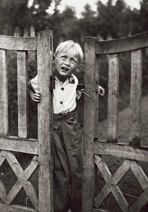 Осенью 1931 г после полутора лет в Нэсе Лассе переезжает на Вулканусгатан к - фото 39