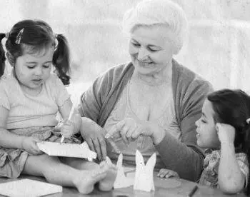 Чаще всего в нашем социуме детей заменяют внуки которые порой получают больше - фото 534