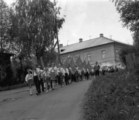 День рождения ВИ Ленина 22 апреля в Мышкине Пионеры Музейная республика - фото 17