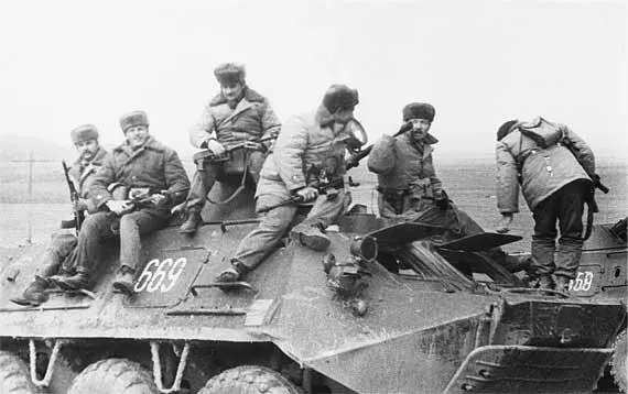 Бойцы отряда специального назначения КГБ СССР Каскад2 Герат 1982 г После - фото 76