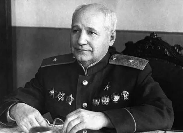 А Н Туполев генералмайор авиационнотехнической службы 1944 г В 1944 - фото 26