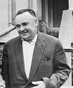 Историческая справка Сергей Павлович Королевродился в семье учителя русской - фото 2