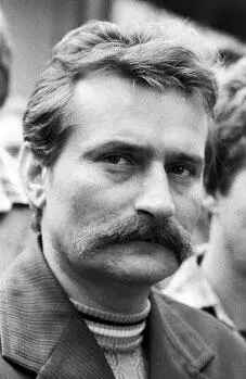 Историческая справка Лех Валенсародился 29 сентября 1943 г в деревне Попово - фото 7