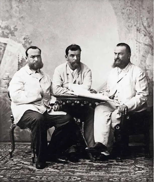 Н Е Жуковский со своими братьями Валерианом Егоровичем и Иваном Егоровичем - фото 2