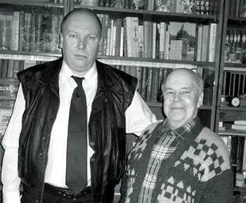 С сыном Василием 2009 г В день 86летия 7 января 2010 г Заведующий - фото 47