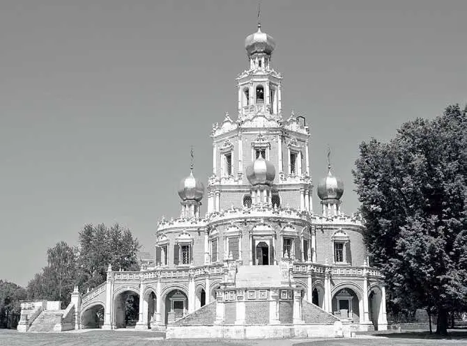 В войну недавнюю церковь тоже претерпела немало Пять ее куполов были сняты - фото 30