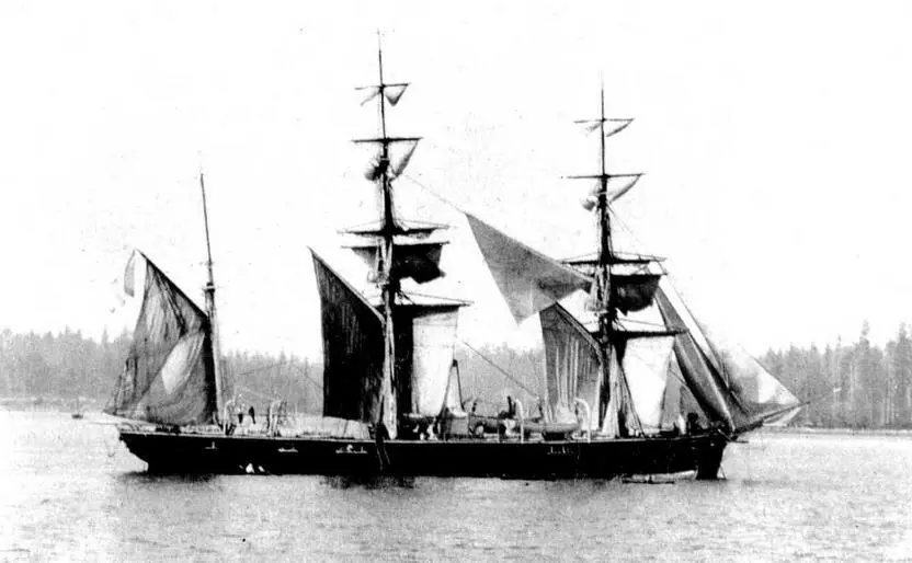 На Дальнем Востоке 19001903 гг Во время учений по постановке парусов - фото 105