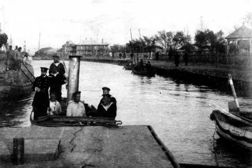 Плавсредства Забияки у Владивостока вверху и на реке Инкоу 1902 г В 11 ч - фото 134