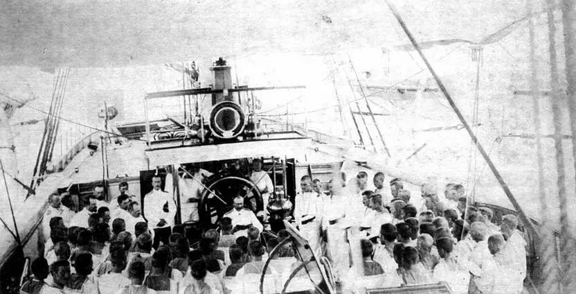 Построение на шкафуте В 9 ч утра великая княгиня принимала поздравления в - фото 21