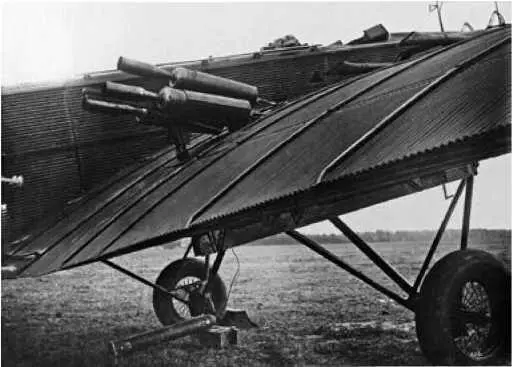 Новая компоновка ускорителей на ТБ1 1933 г На испытаниях летом 1933 г - фото 93