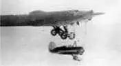 Подцепка И16 к ТБ3 3 июля 1938 г Маневренный но малоустойчивый И16 - фото 145
