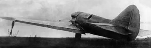 Первый вариант самолета Сталь6 перед испытаниями 1933 г Выпуск шасси - фото 166