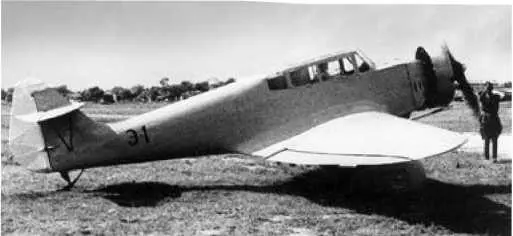 Э1 с закрытым капотом двигателем 1937 г Но один год слишком короткий - фото 193