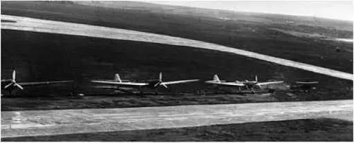 Высотные БОКи на аэродроме ЛИИ Июнь 1940 г Тем временем Шахурин обратился в - фото 227