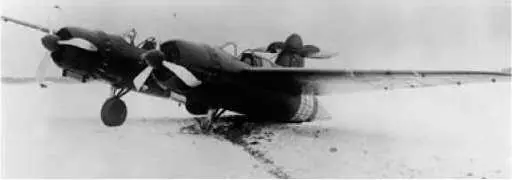 Самолет после аварии 24 ноября 1939 г Однажды чуть не произошла авария Изза - фото 336