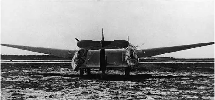 ДБЛК на государственных испытаниях 1940 г Лётчик так объяснил этот - фото 339
