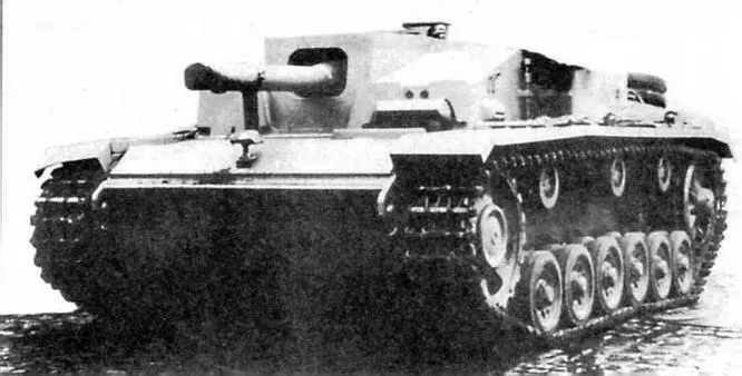 Самоходный огнемет StuG IIIFI Самоходный огнемет Flammpanzer 38 подбитый - фото 72