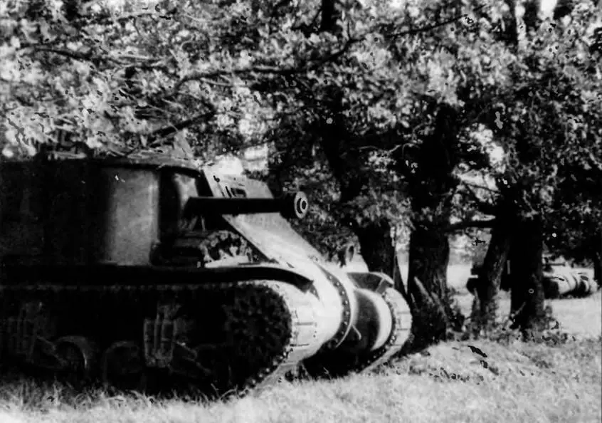 Средний танк M3с на исходной позиции Орловское направление 1943 год - фото 103
