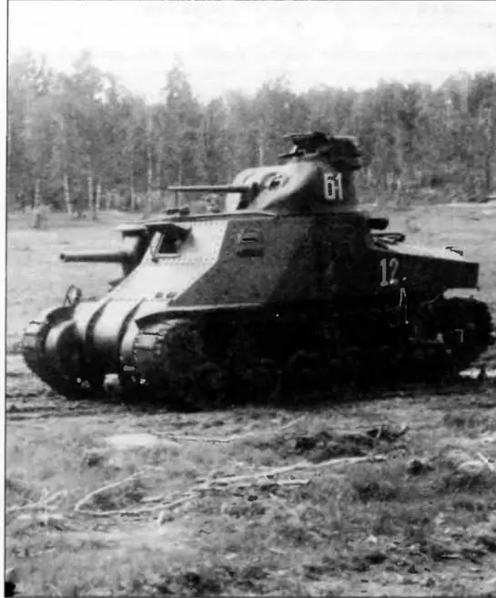 Средний танк M3с на пути к передовой 1943 год Средние танки M3с оснащенные - фото 104