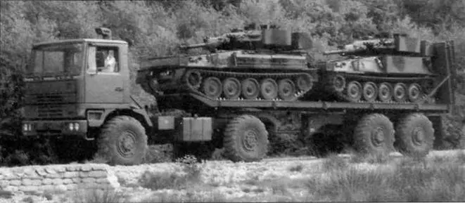 Для перевозки танков Скорпион служили полноприводные 8x8 грузовикитрейлеры - фото 36