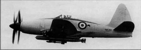 Подвеска авиационной торпеды под TS380 вверху май 1948 и Уайверн TF Мк2 - фото 66