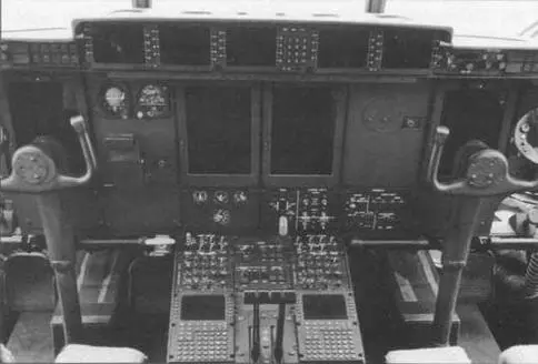 Стеклянная кабина самолета C130J Потери За долгие годы эксплуатации с - фото 81