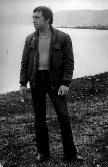 На берегу Байкала 1976 Фото Л Мончинского С Михаилом Шемякиным в парижской - фото 45