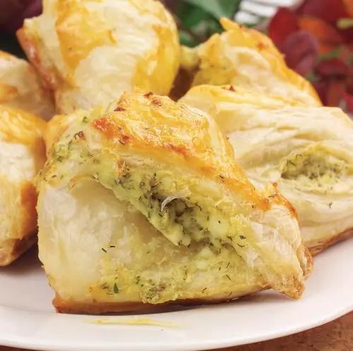 Беляши Для начинки мясо 300 г репчатый лук 1 шт соль и перец по - фото 577