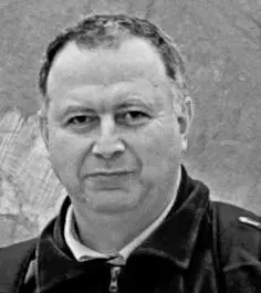 Об Авторе Яков Манн жил в Черновцах до 1989 г работал инженером по - фото 8