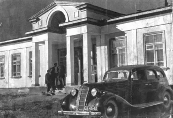 Дом где последние годы жил Джамбул Джамбул в последние годы жизни - фото 17