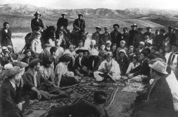 Джамбул среди строителей Турксиба Середина 1930х годов Джамбул - фото 23