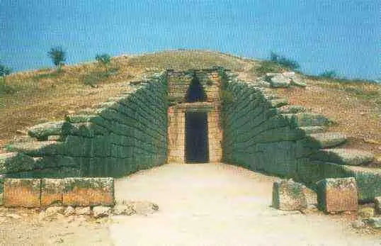 Сокровищница Атрея Микены XIV в до н э Роспись на сосуде Тиринф XII - фото 177